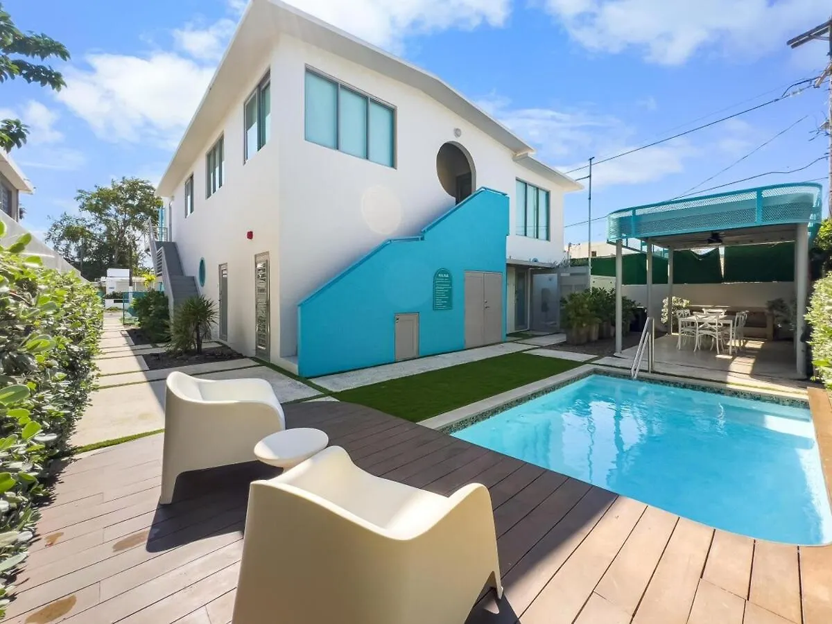 Aquabella 8 Beach Bliss In Isla Verde 산후안 0*,  푸에르토리코